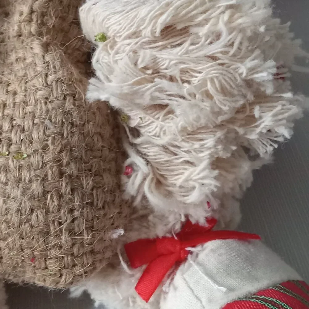 House of Lloyd Christmas Around the World Flossie Bunny Shelf Sitter Decoration